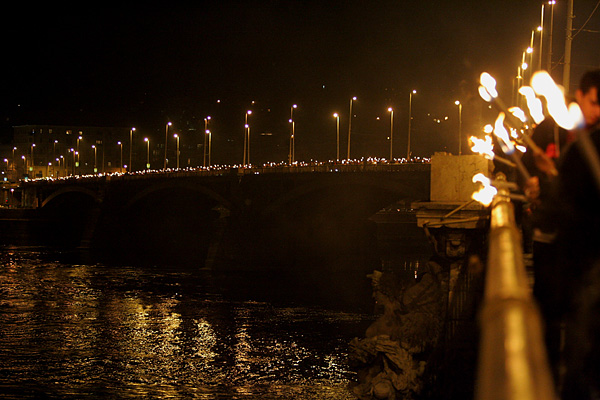 Csepegésmentes paraffinfáklya 90 perces 2 darabos<div class="specprice">1400Ft-tól</div> - Image 4